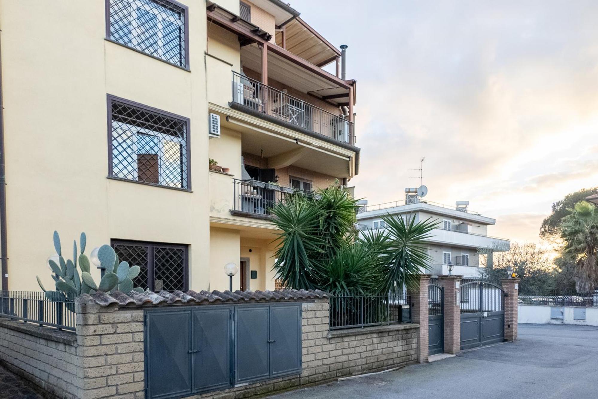 Lacasadigiulia Rom Exteriör bild